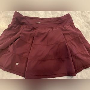 Lululemon maroon tennis skirt